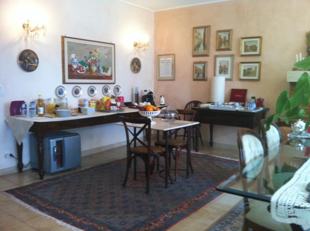 B&B La Locandiera Cagnes-sur-Mer Buitenkant foto